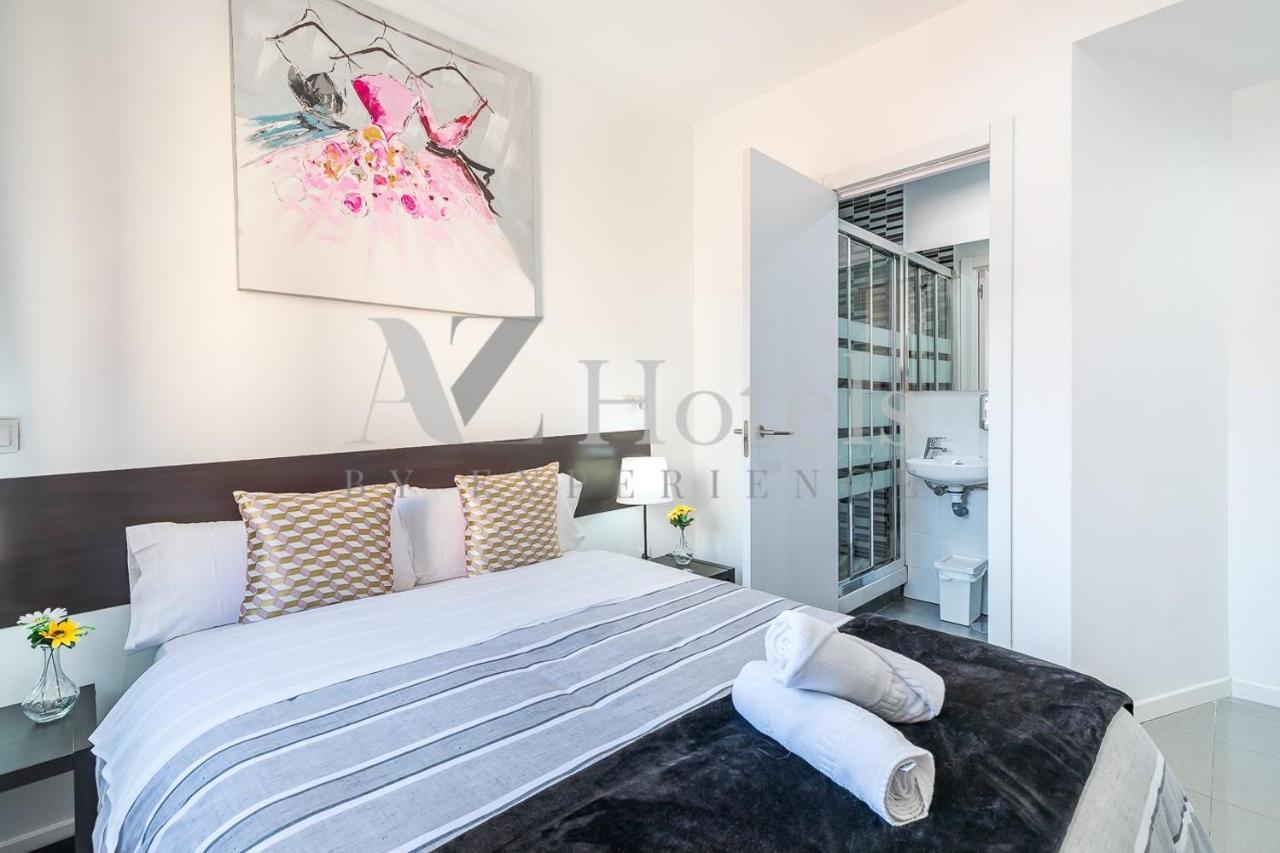 Ayz Sierra De Meira - Auto Check-In Property (Adults Only) Madrid Ngoại thất bức ảnh