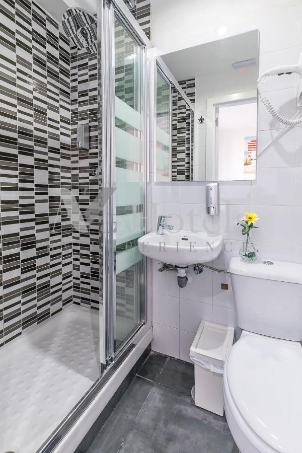 Ayz Sierra De Meira - Auto Check-In Property (Adults Only) Madrid Ngoại thất bức ảnh