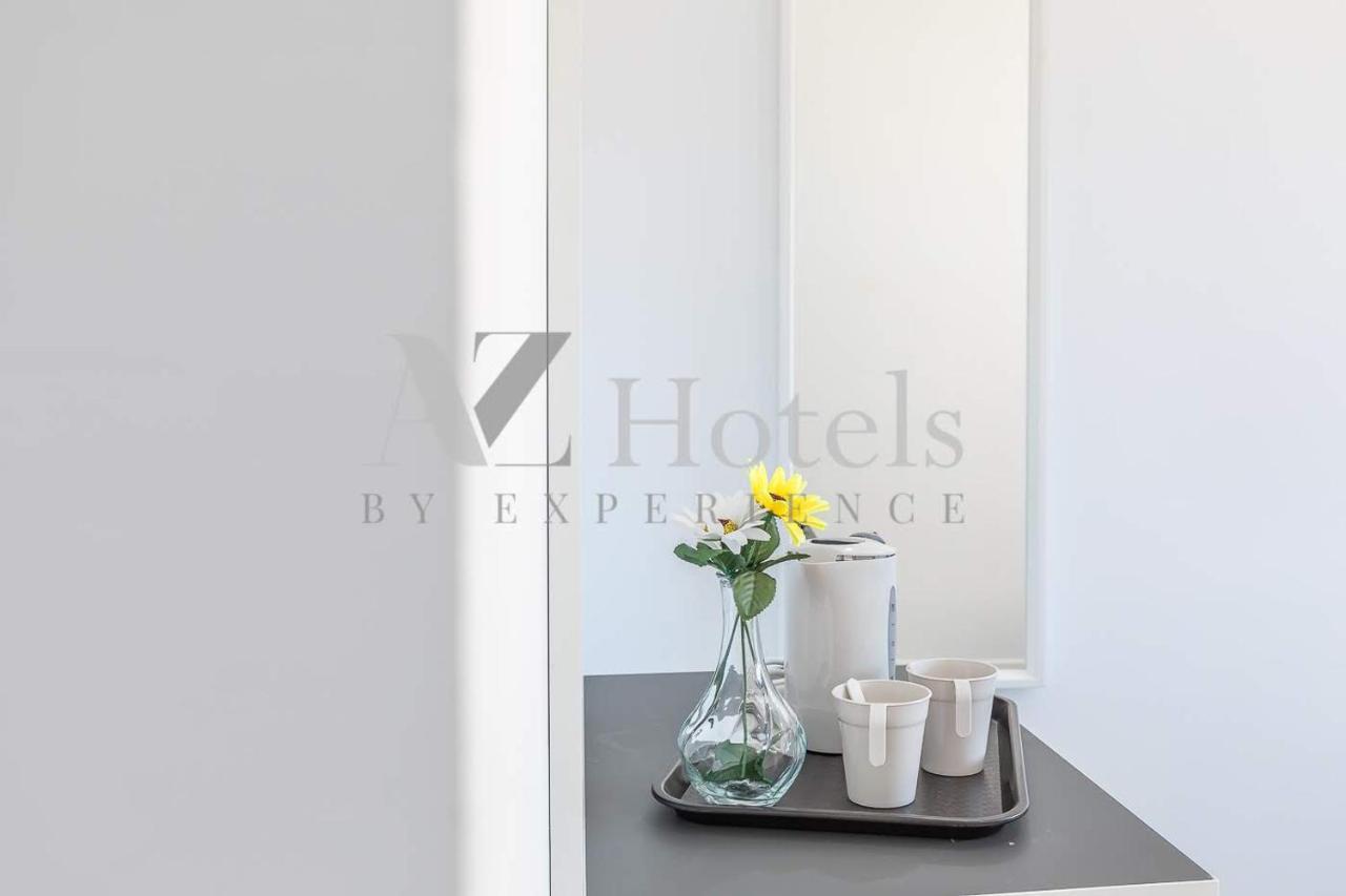 Ayz Sierra De Meira - Auto Check-In Property (Adults Only) Madrid Ngoại thất bức ảnh