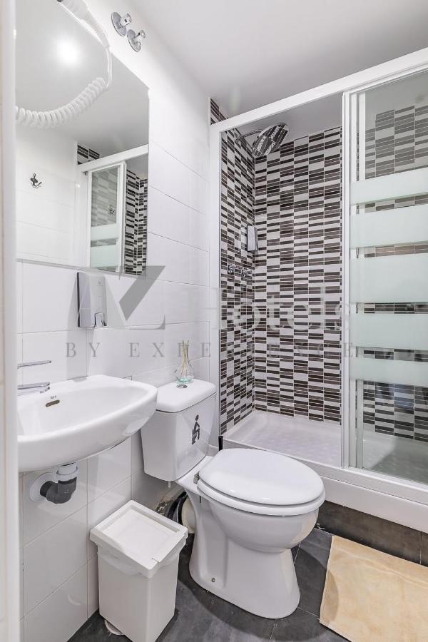 Ayz Sierra De Meira - Auto Check-In Property (Adults Only) Madrid Ngoại thất bức ảnh